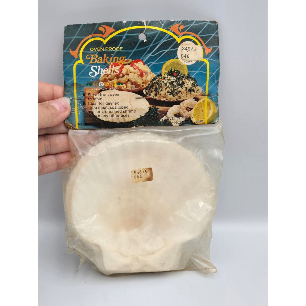 Rovel Baking Shells OS White Good Vintage Oven Proof Natural‎ Scallop 4pc NOS